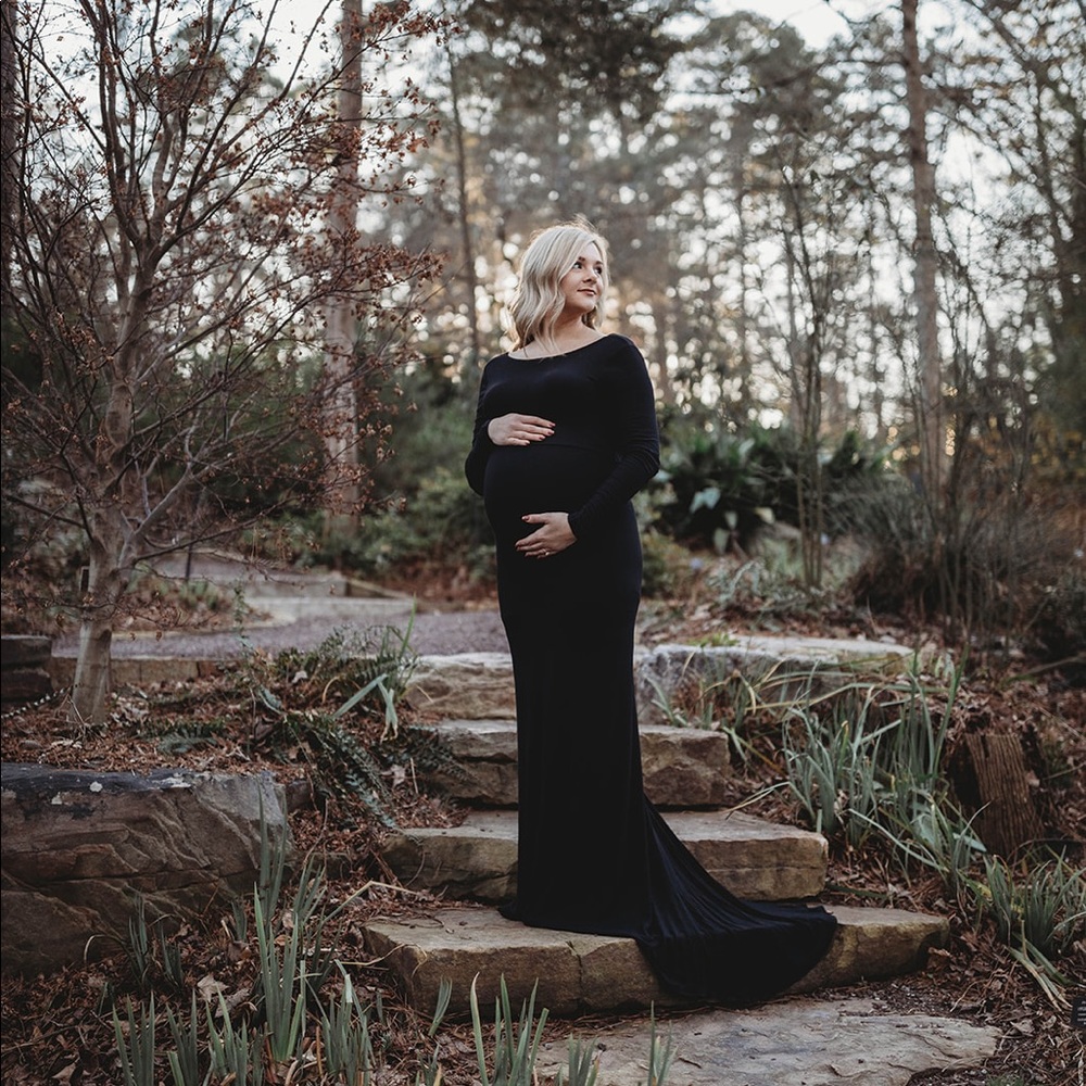 Maternity photo shoot dress